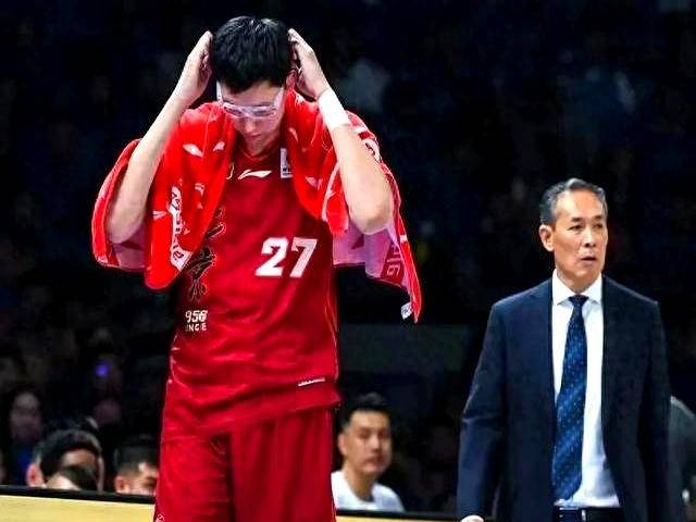 九游体育官网入口-包含拜仁双边路爆点成胜负手的词条