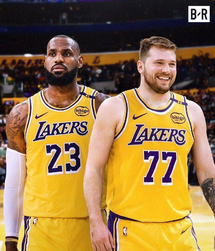 教你看懂NBA的签换合同