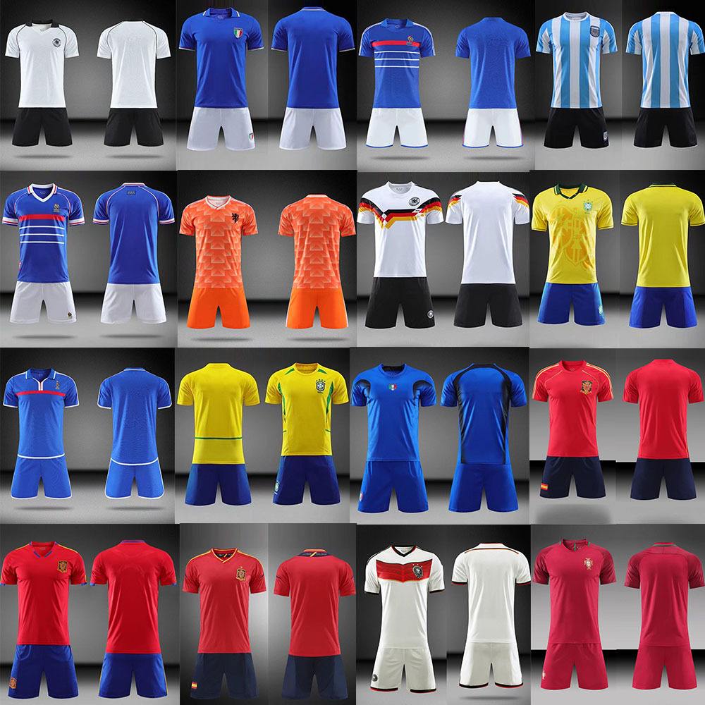 球衣设计演变:为什么复古球衣总是最畅销?的简单介绍 球衣设计演变:为什么复古球衣总是最畅销?的简单介绍