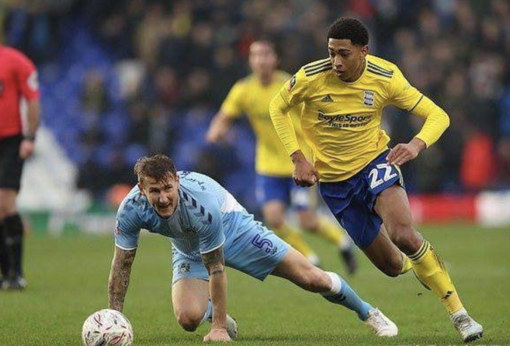 中国九游体育-转会费泡沫：1亿欧元买人值不值？的简单介绍